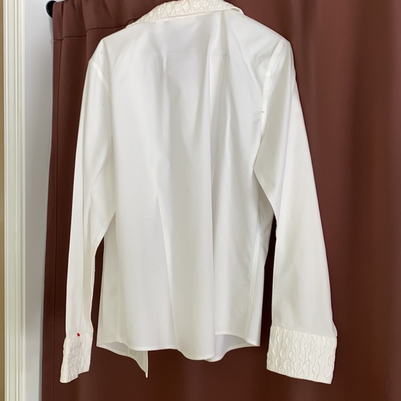 White button down - Picture 2 of 4